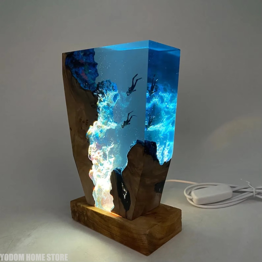 Nuova Lampada da Tavolo in Res - Resin Art Lamp recensione e prezzo