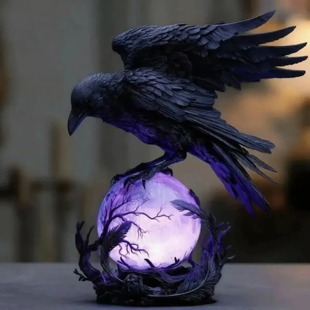Lampada LED Corvo Gotico, Scul - Resin Art Lamp recensione e prezzo